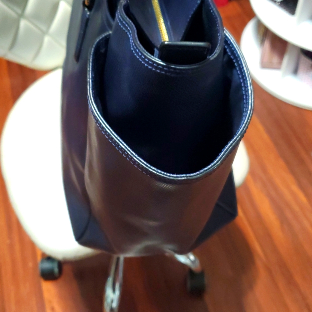 Coach Dark Blue Leather Baby Tote Bag💙 - Picture 8 of 16